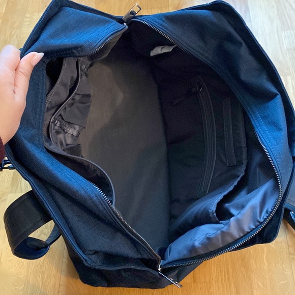 Lululemon Go Getter Bag - Picture 12 of 16
